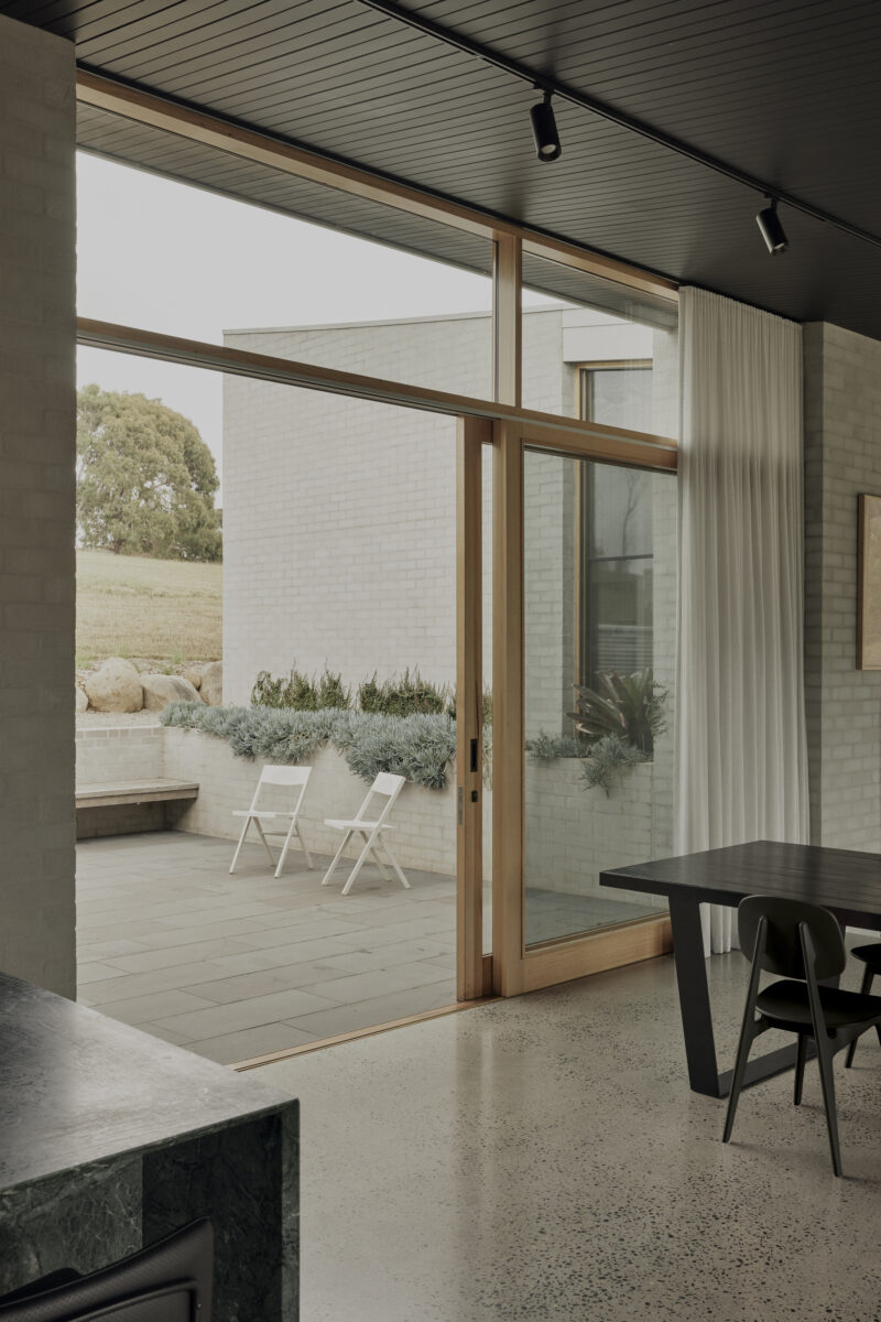 Dam House - Pleysier Perkins